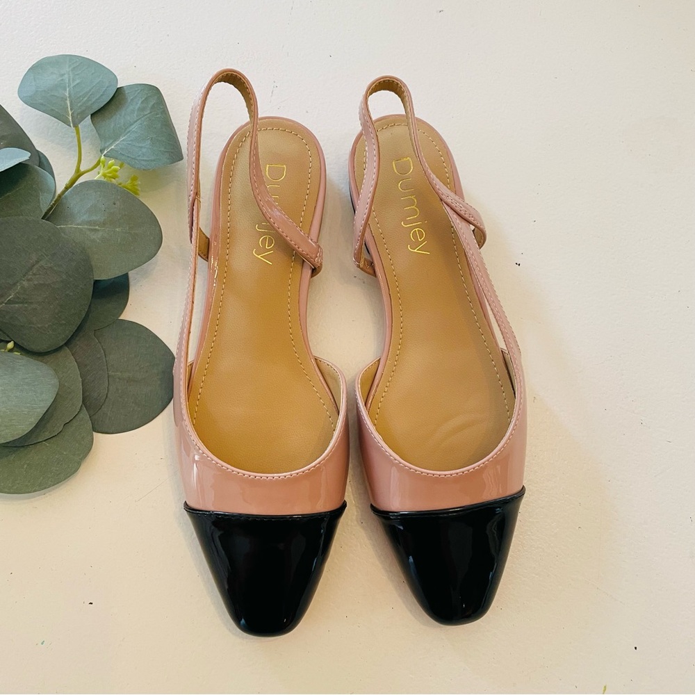 Dumjey Round Toe Slip On Flats